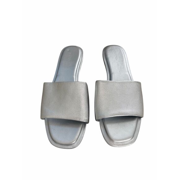 Nordstrom Caryl Slide Sandal Silver Size 6 Leather Sandals - Picture 4 of 7
